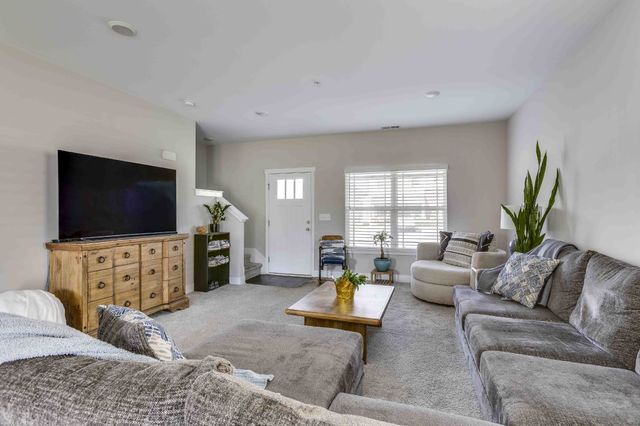 1061 Wells Way, Spring Hill, TN 37174