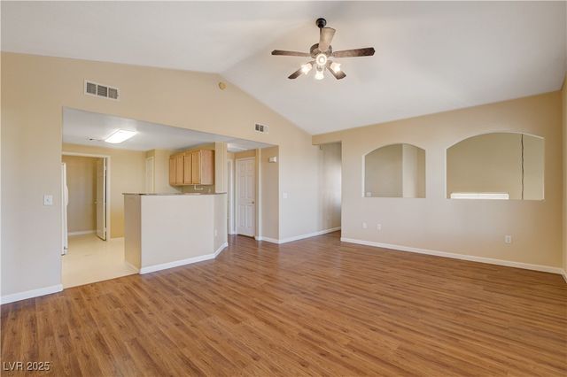 9975 Peace Way 2025, Las Vegas, NV 89147