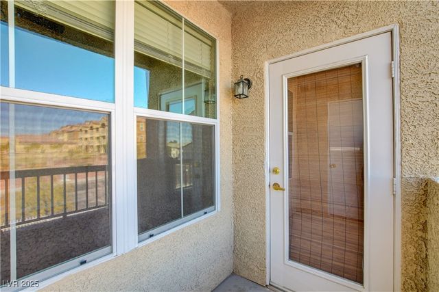 9975 Peace Way 2025, Las Vegas, NV 89147