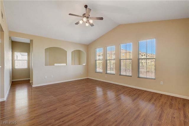 9975 Peace Way 2025, Las Vegas, NV 89147