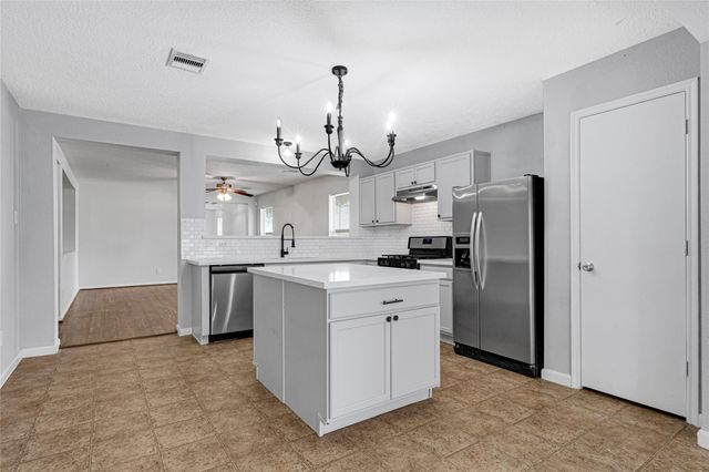 7715 Sagemark Ridge Drive, Cypress, TX 77433