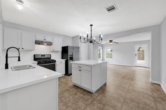 7715 Sagemark Ridge Drive, Cypress, TX 77433