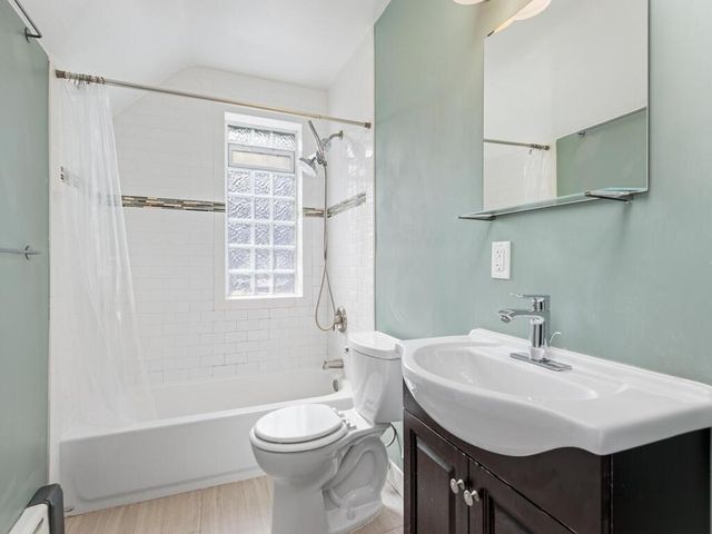 2517 Sheridan Avenue N, Minneapolis, MN 55411