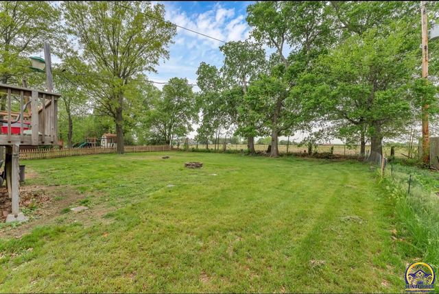 3818 SE 23rd TER, Topeka, KS 66605
