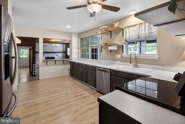 3033 TAFT RD, Norristown, PA 19403