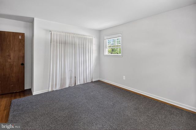 3033 TAFT RD, Norristown, PA 19403
