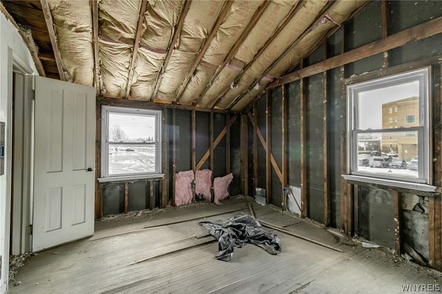 2939 Elmwood Avenue, Tonawanda, NY 14217