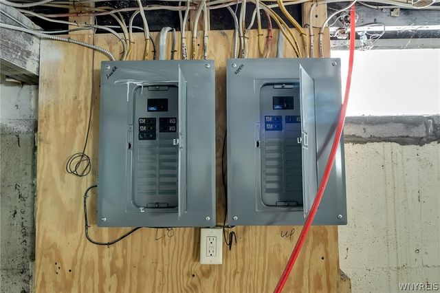 2939 Elmwood Avenue, Tonawanda, NY 14217