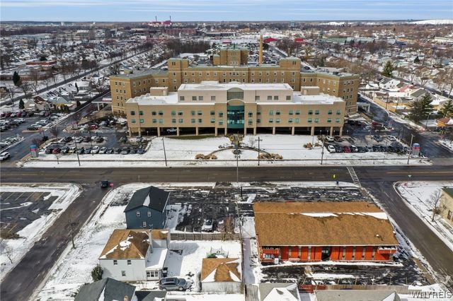 2939 Elmwood Avenue, Tonawanda, NY 14217