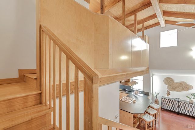 455 Florence Ave, Sebastopol, CA 95472