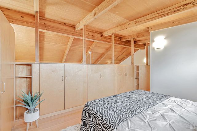 455 Florence Ave, Sebastopol, CA 95472