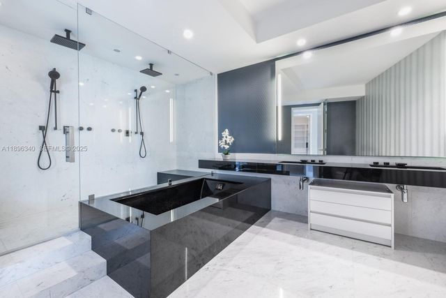 18555 Collins Avenue 2805, Sunny Isles Beach, FL 33160