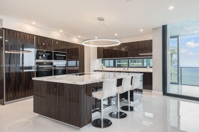 18555 Collins Avenue 2805, Sunny Isles Beach, FL 33160