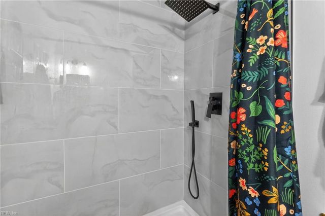 116 Lawson DR, Yorktown, VA 23693