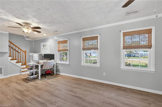 116 Lawson DR, Yorktown, VA 23693