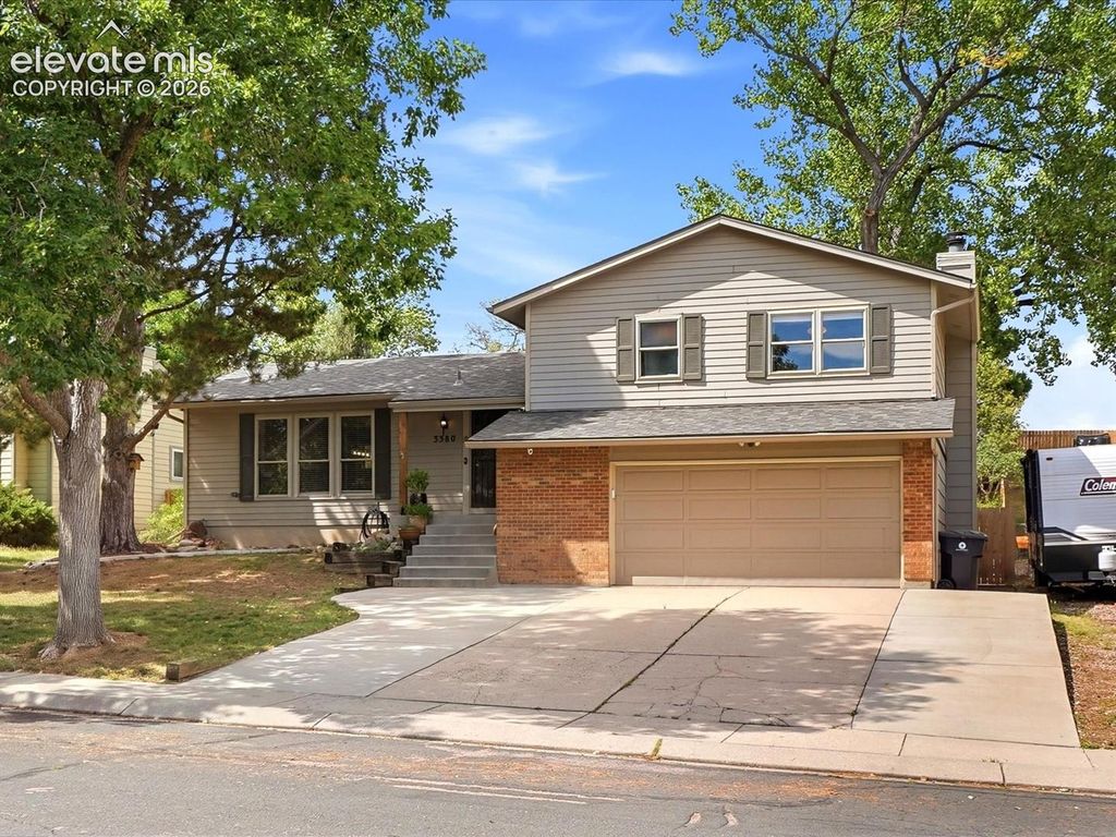 3380 Ashwood Circle, Colorado Springs, CO 80906 — exterior