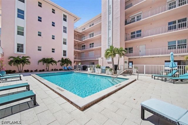 26236 Hickory BLVD 1, Bonita Springs, FL 34134