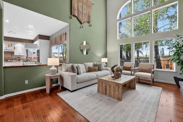 2560 Solano Rd, Cameron Park, CA 95682