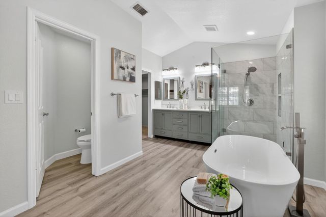 2560 Solano Rd, Cameron Park, CA 95682