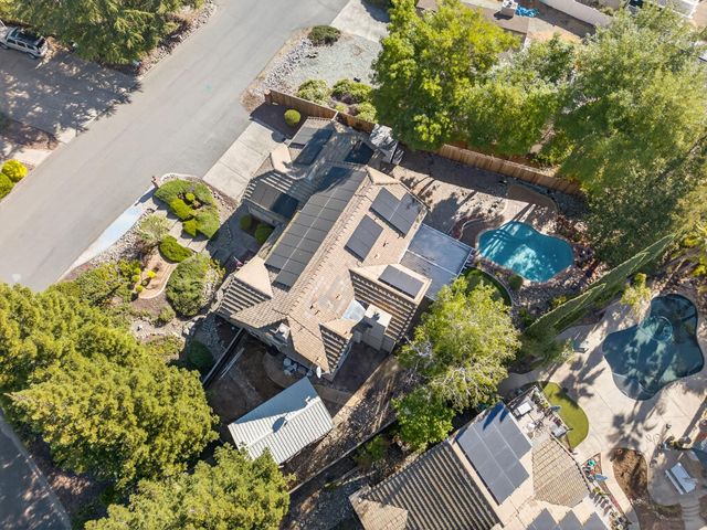 2560 Solano Rd, Cameron Park, CA 95682