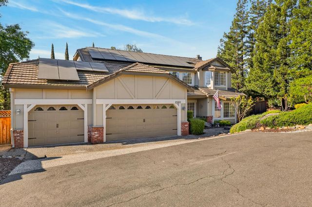 2560 Solano Rd, Cameron Park, CA 95682