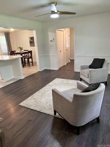 2809 E Cleland Road, Cabot, AR 72023