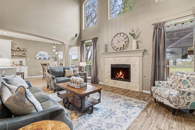 16008 BRAESGATE DR, Austin, TX 78717