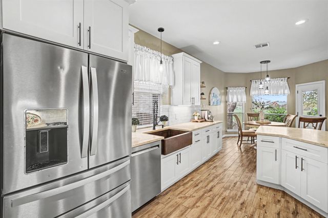 16008 BRAESGATE DR, Austin, TX 78717