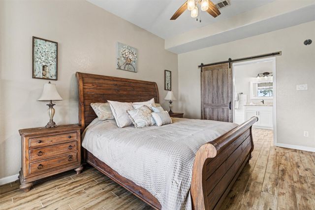 16008 BRAESGATE DR, Austin, TX 78717