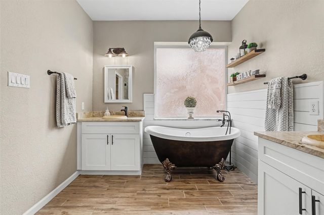 16008 BRAESGATE DR, Austin, TX 78717