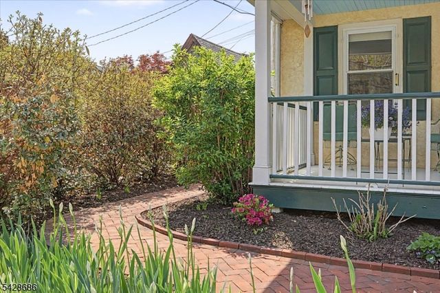 161 N Main St, Lambertville City, NJ 08530