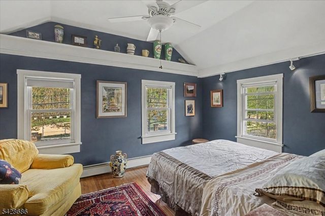 161 N Main St, Lambertville City, NJ 08530
