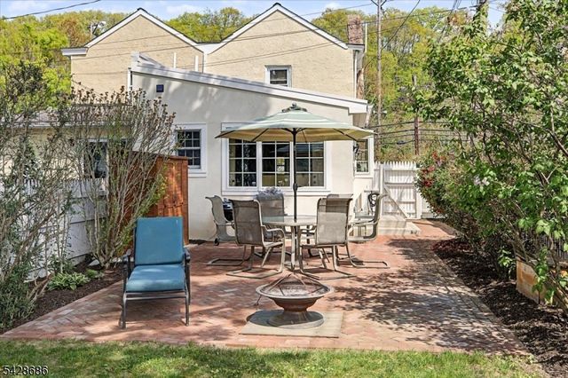 161 N Main St, Lambertville City, NJ 08530