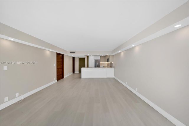 1865 Brickell Ave A606, Miami, FL 33129