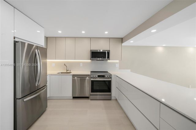 1865 Brickell Ave A606, Miami, FL 33129