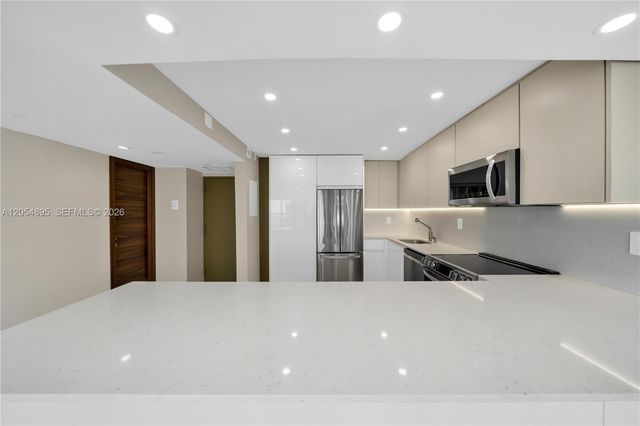 1865 Brickell Ave A606, Miami, FL 33129