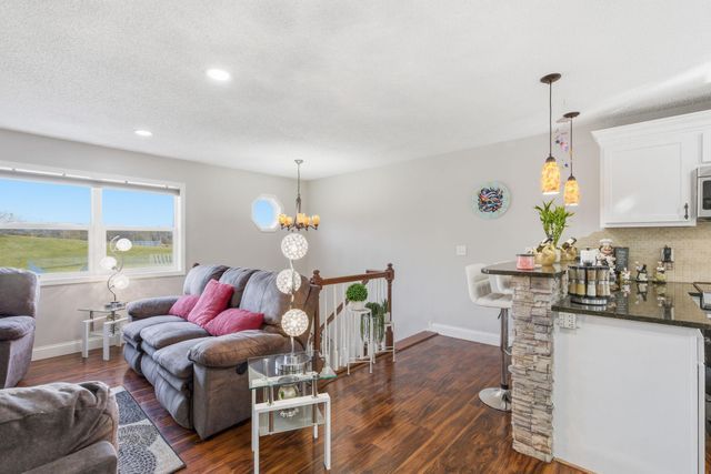 1372 Desoto Street, Saint Paul, MN 55130