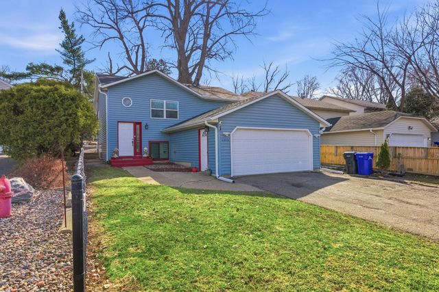 1372 Desoto Street, Saint Paul, MN 55130