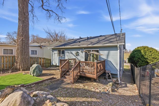 1372 Desoto Street, Saint Paul, MN 55130