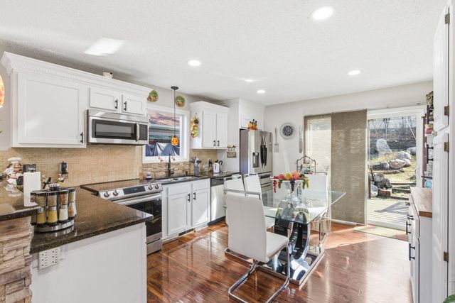 1372 Desoto Street, Saint Paul, MN 55130