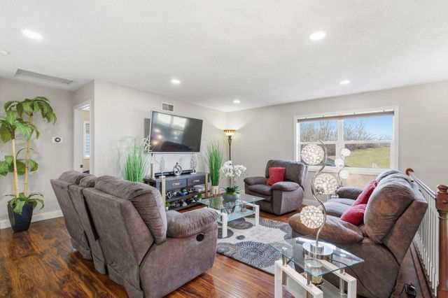 1372 Desoto Street, Saint Paul, MN 55130