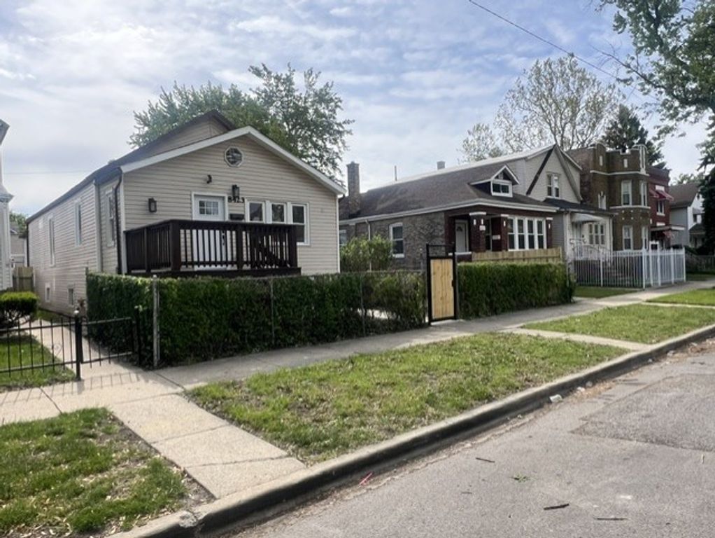 8423 S Carpenter Street, Chicago, IL 60620 — photo 2