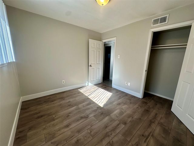 9834 Denning Drive, Houston, TX 77078