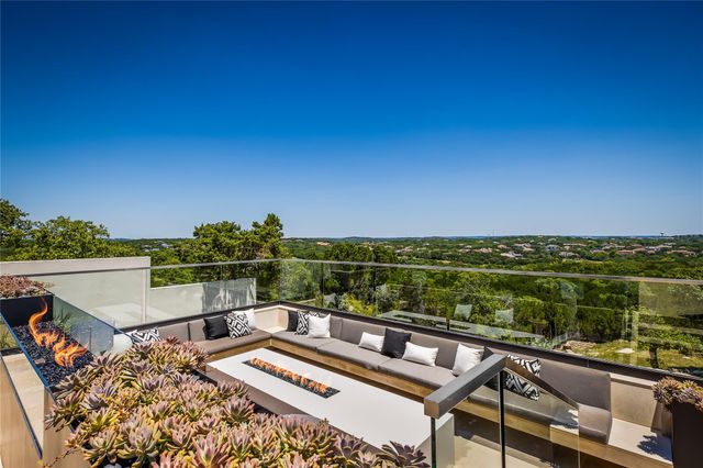 4416 AMARRA DR, Austin, TX 78735