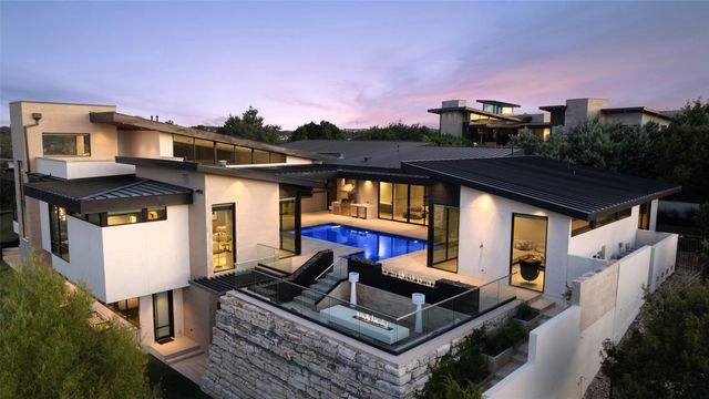 4416 AMARRA DR, Austin, TX 78735