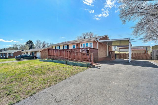 5334 Oakland BLVD, Roanoke, VA 24019