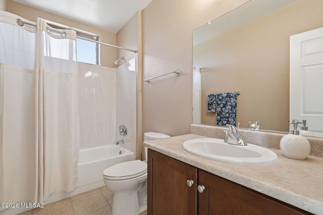 7858 S Galileo Lane, Tucson, AZ 85747