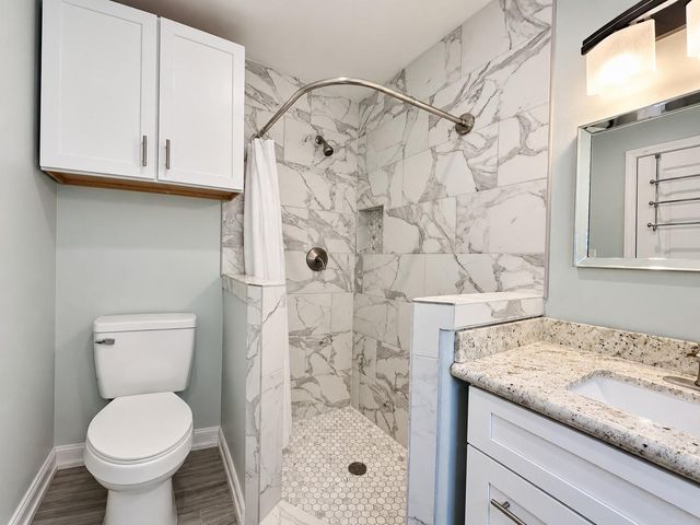 189 W Lakeview, Onalaska, TX 77360