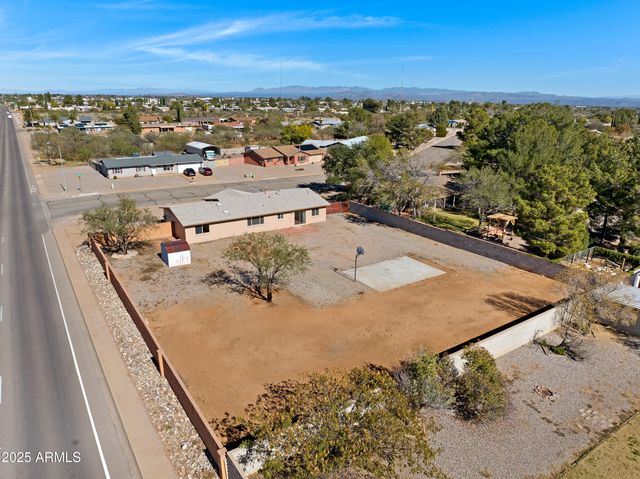 1900 E FOOTHILLS Drive, Sierra Vista, AZ 85635