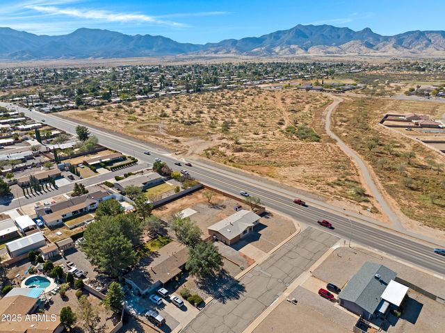1900 E FOOTHILLS Drive, Sierra Vista, AZ 85635